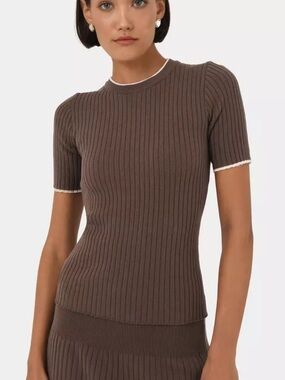 Forcast Brown Ribbed Short Sleeve Top with Contrast Trim
